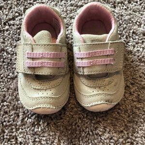Toddler girl 4.5 stride rite shoes